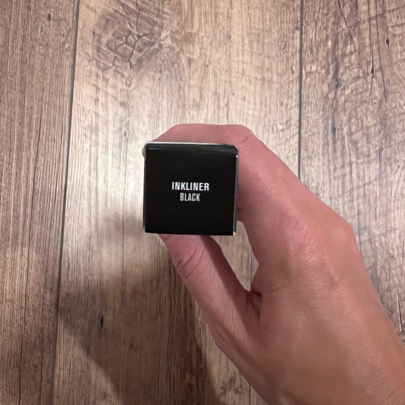 NIB IL MAKIAGE Inkliner - Picture 4 of 7